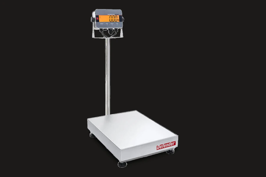 OHAUS Defender 3000 Washdown met roestvrijstalen display i-D33 op zuil